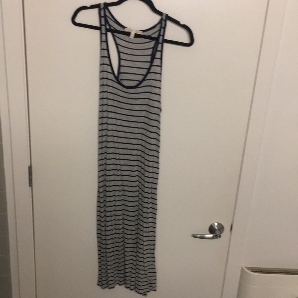SOFT JOIE STRIPED JERSEY MIDI DRESS MEDIUM